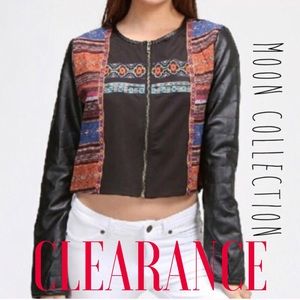 ❗️Clearance❗️Aztec embroidered jacket